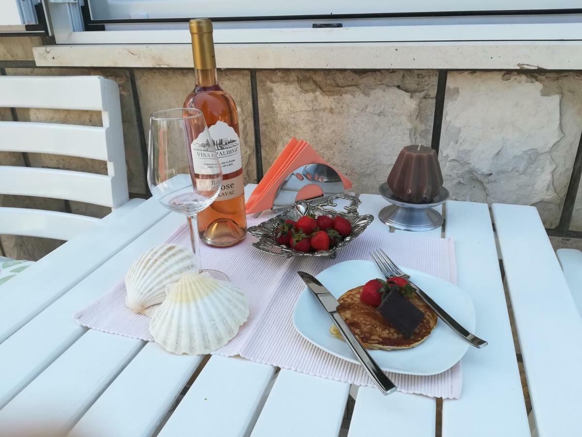 Soba Mirus Hotel Cavtat Bagian luar foto